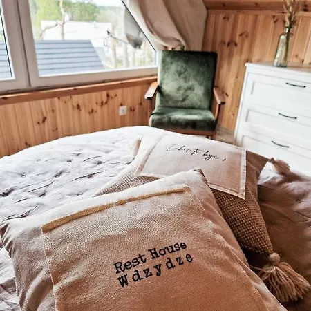 Rest House Wdzydze Domki